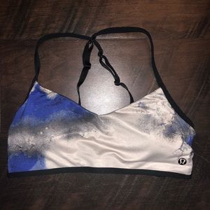 Lululemon sports bra